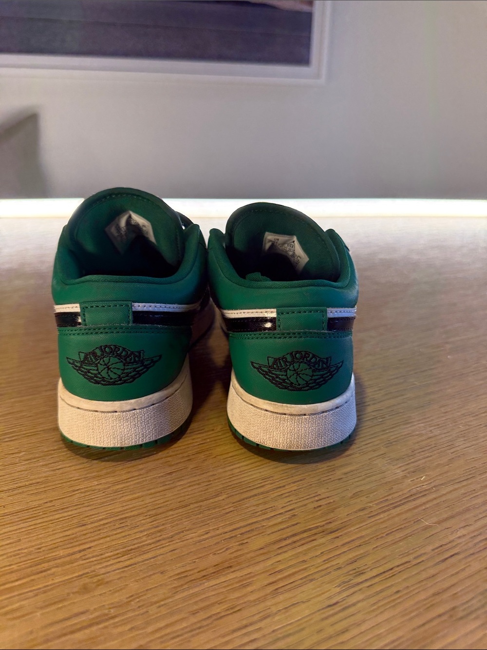 Air Jordan 1 Low GS Pine Green Black White Size 6Y 553560-301 - Picture 5 of 7